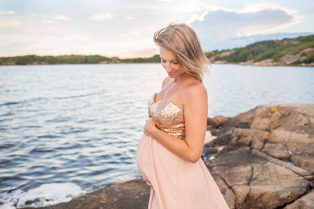 Fotograf Maria Ekblad Gravidfotografering i Göteborg gravidklänningar