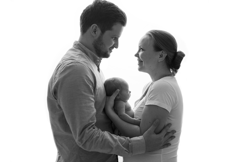 Nyföddfotografering i Göteborg syskonbilder familjebilder