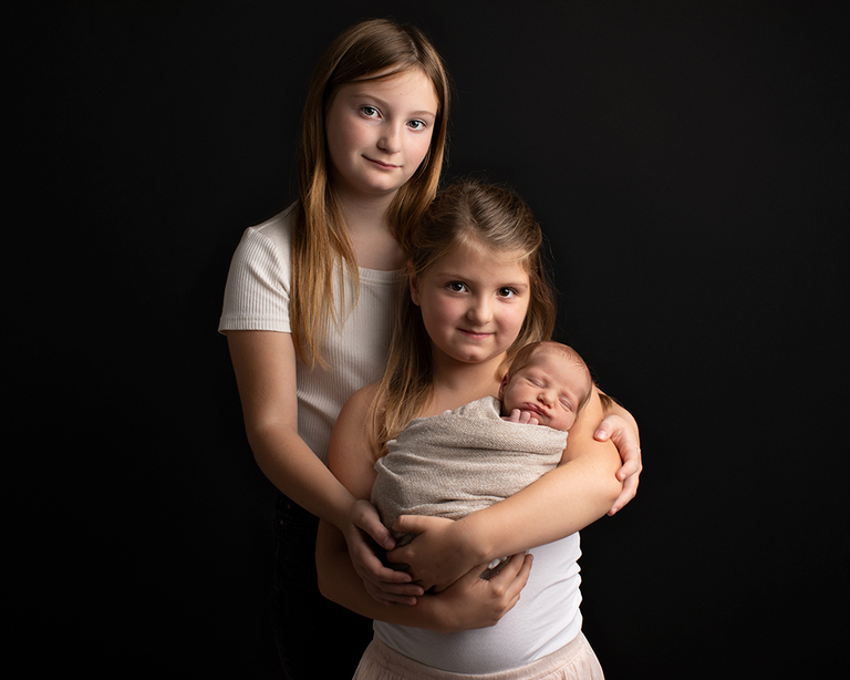 syskonbilder nyföddfotografering fotograf Maria Ekblad familjebilder