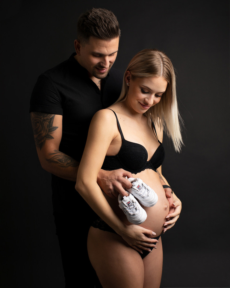 gravidfotografering Alingsås fotograf Maria Ekblad gravidbilder partner