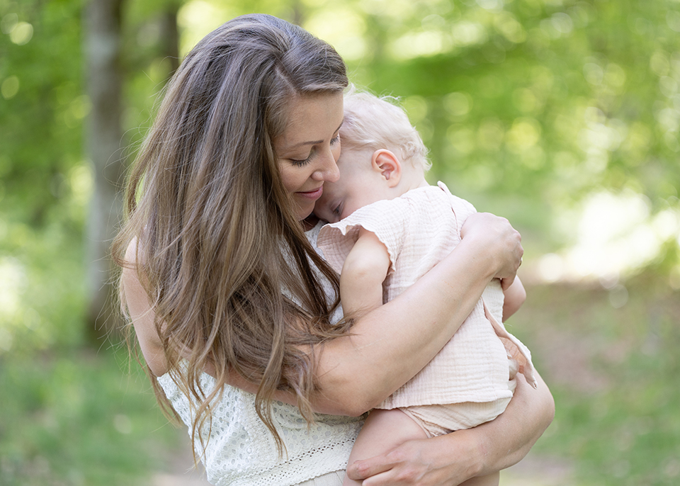 barnfotografering göteborg alingsås familjebilder utomhus fotograf maria ekblad