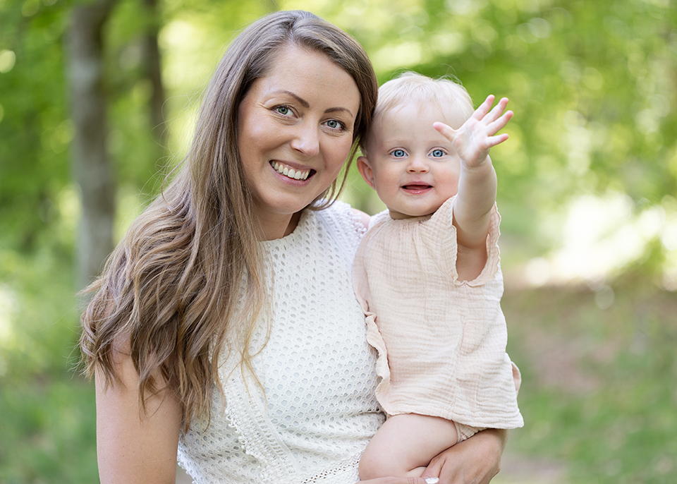 barnfotografering göteborg alingsås familjebilder utomhus fotograf maria ekblad