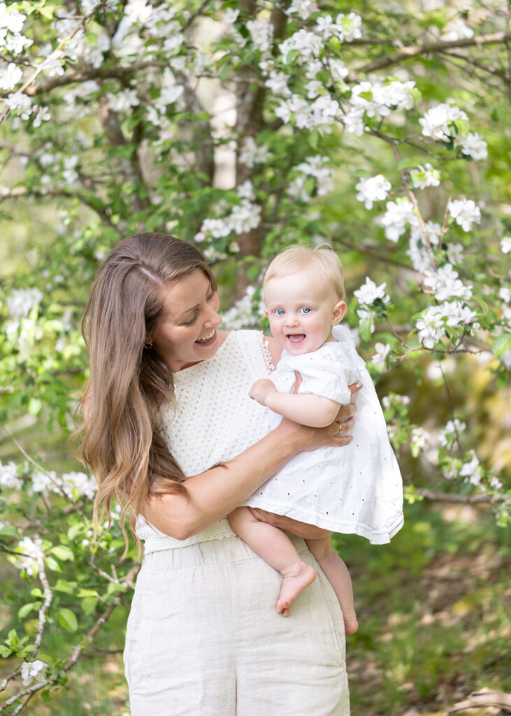 barnfotografering utomhus ettårsfotografering göteborg alingsås familjefotografering